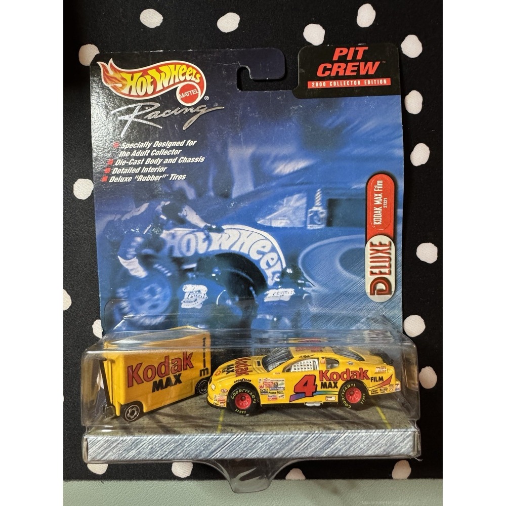 NIP 2000 Collection Hot Wheels Kodak #4 Sterling Marlin Pit Crew Nascar Tool Box